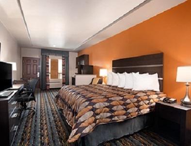 Days Inn By Wyndham Dilley Rom bilde